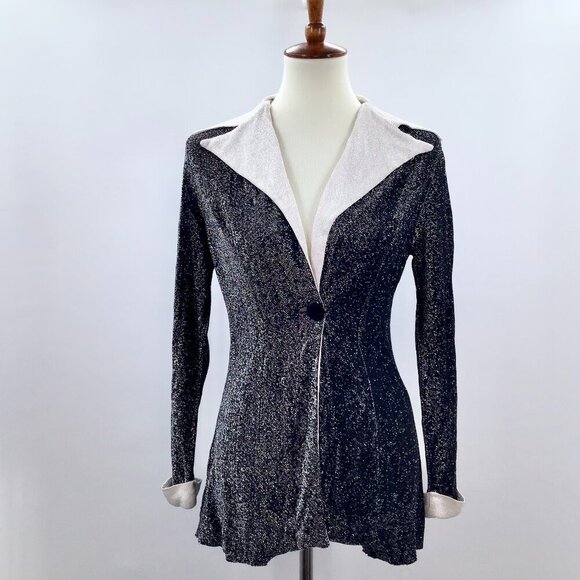 Fingerhut Fashions Tops - Vintage 1970s Disco Top Women's 10 Black White Metallic Butterfly Collar Retro